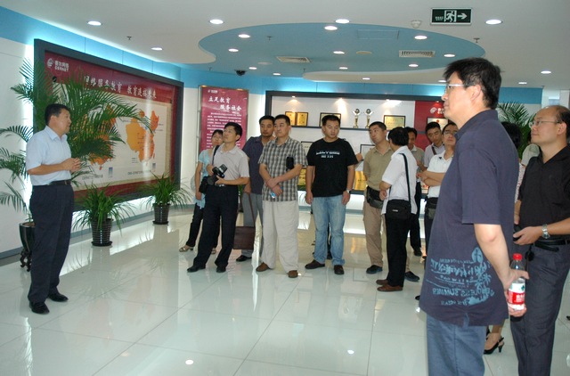 江蘇24所高校參觀賽爾網(wǎng)絡(luò)